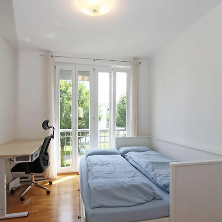 Exclusive And Stylish In Nymphenburg Apartment *